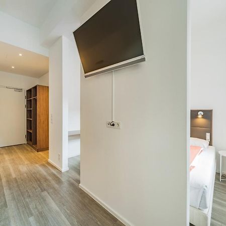 Bianca Apartment 3 - Top Location Wina Bagian luar foto